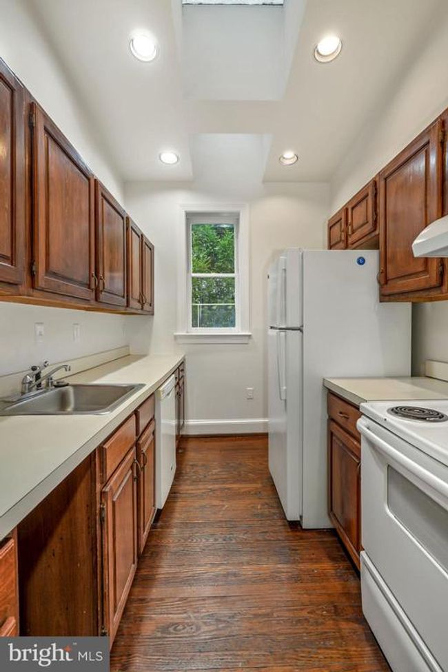 APT-7 - 3333 N St Nw, Condo with 2 bedrooms, 3 bathrooms and null parking in WASHINGTON DC | Image 13