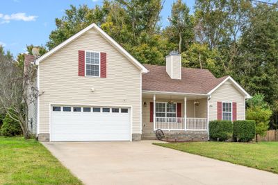 3823 Mc Allister Dr, House other with 3 bedrooms, 2 bathrooms and 2 parking in Clarksville TN | Image 1