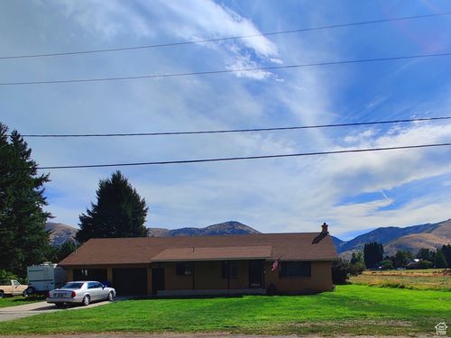 115 S Main St, Mantua, UT, 84324-4381 | Card Image