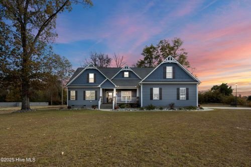 201 Cypress Branch Way, Jacksonville, NC, 28540-3000 | Card Image