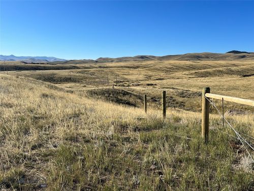 880 Chreston Ln, Dillon, MT, 59725-9641 | Card Image