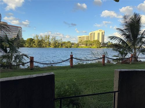 apt-115-5199 Nw 7th St, Miami, FL, 33126-3392 | Card Image