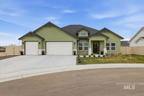 103 Ash St, Parma, ID, 83660-1035 | Card Image