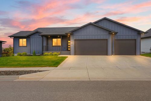5924 Cloud Peak Dr, RAPID CITY, SD, 57702-8542 | Card Image