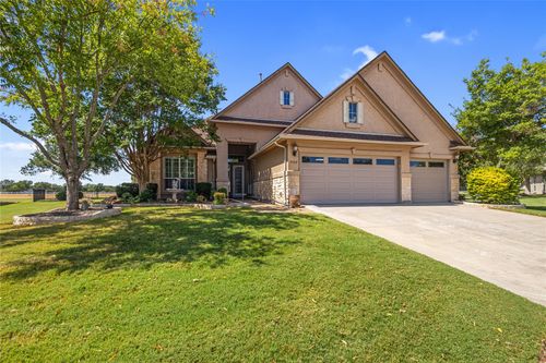 9500 Kingsley Dr, Denton, TX, 76207-6640 | Card Image