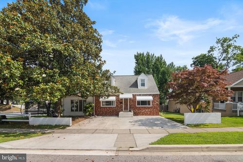 18 1st Ave, BALTIMORE, MD, 21225-2708 | Card Image