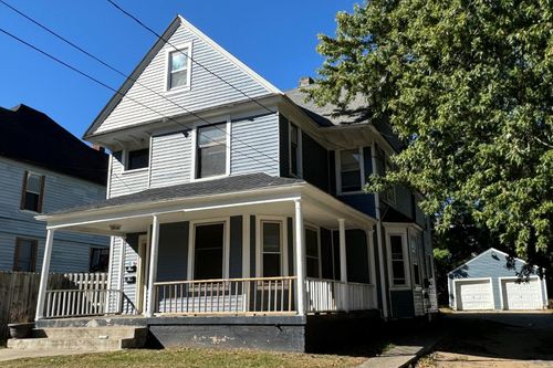 823 Geneva Ave Se, Grand Rapids, MI, 49507-1328 | Card Image