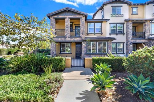 492 Prosperity Dr, San Marcos, CA, 92069-2074 | Card Image