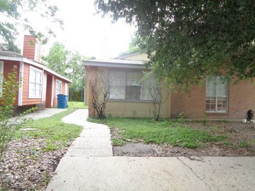 b-5531 Farley Dr, Houston, TX, 77032-4327 | Card Image