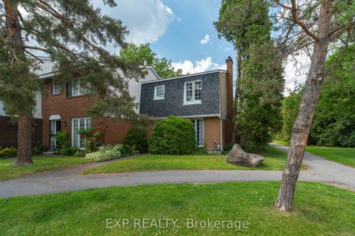 65-1029 Meadowlands Dr, Ottawa, ON, K2C0K5 | Card Image