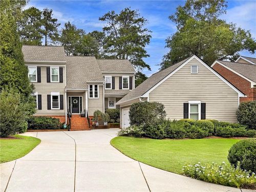 2600 Club Springs Dr, Roswell, GA, 30076-3790 | Card Image