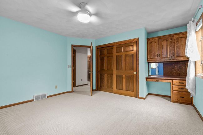301 E Wayfarer Lane, House other with 4 bedrooms, 4 bathrooms and null parking in APPLETON WI | Image 42