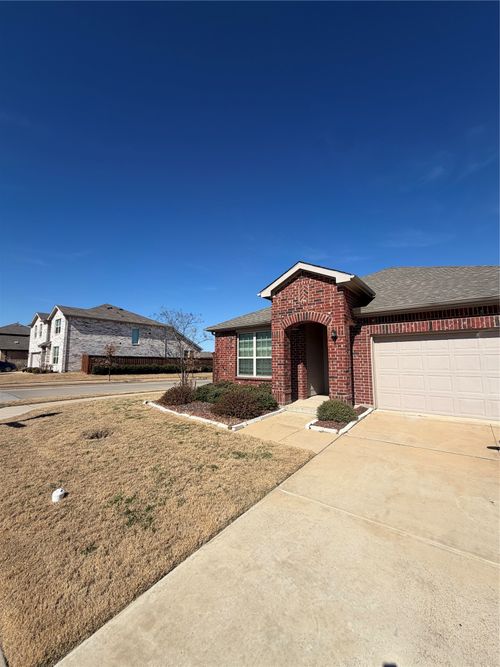 3120 Josefina Ln, Heartland, TX, 75126-2627 | Card Image