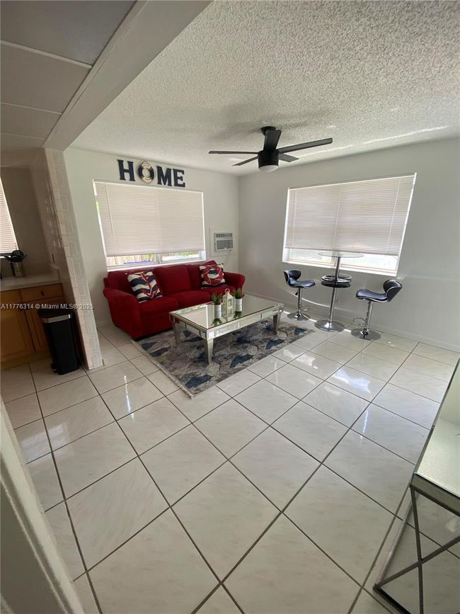 APT-8 - 3210 Canal Dr, Condo with 1 bedrooms, 1 bathrooms and null parking in Pompano Beach FL | Image 11