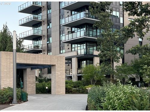 106-1830 Nw Riverscape St, Portland, OR, 97209-1838 | Card Image
