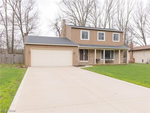 32625 Surrey Ln, Avon Lake, OH, 44012-1642 | Card Image
