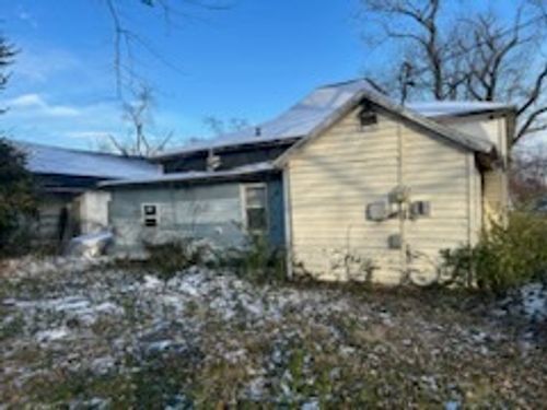 419 S Pearl St, Salem, IL, 62881-2137 | Card Image