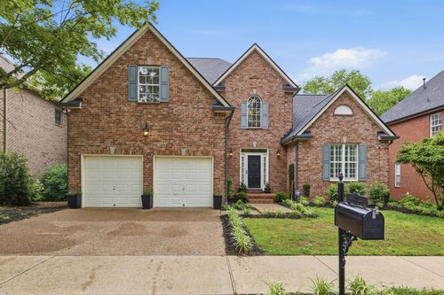 421 Galloway Dr, Franklin, TN, 37064-6792 | Card Image