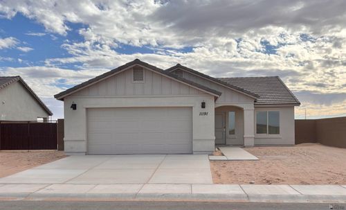 11191 E 42nd Pl, Yuma, AZ, 85367-6215 | Card Image