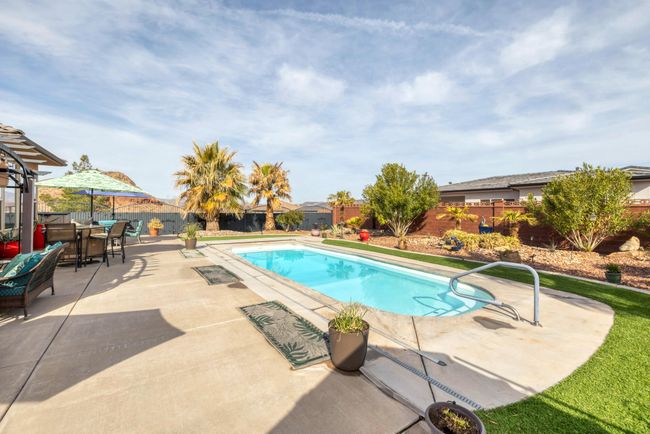 Pool east | Image 39