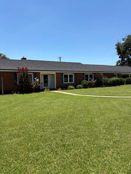2708 28th St, Snyder, TX, 79549-2418 | Card Image