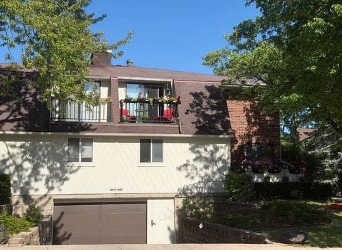 4134 N 104th St, Milwaukee, WI, 53222-1205 | Card Image