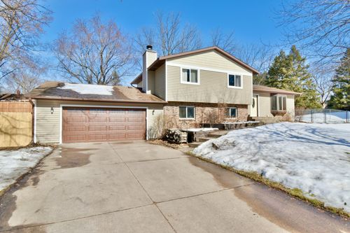 1587 Hennessy Vista, White Bear Twp, MN, 55110 | Card Image