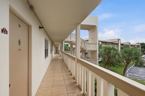 j3-2905 Victoria Pl, Coconut Creek, FL, 33066-1356 | Card Image