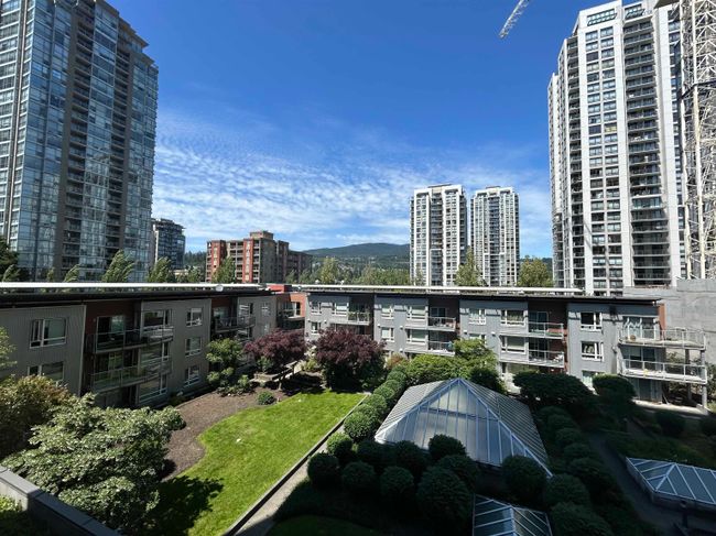 605 - 1155 The High Street, Condo with 2 bedrooms, 2 bathrooms and 1 parking in Coquitlam BC | Image 5