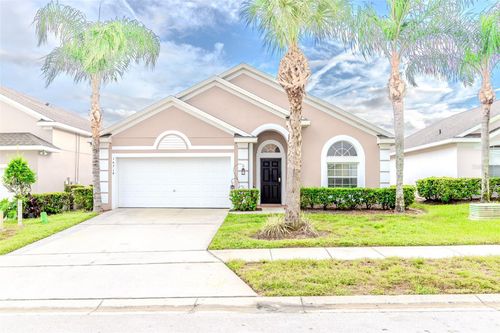 16714 Fresh Meadow Dr, CLERMONT, FL, 34714-6804 | Card Image