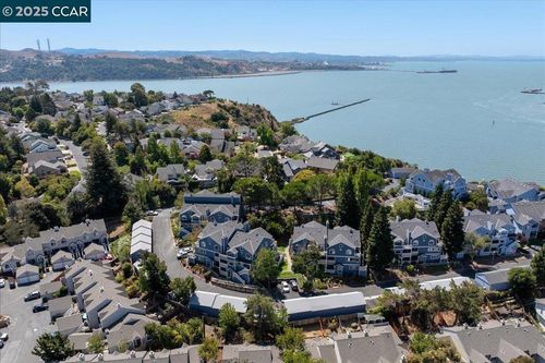 219 Sea Crest Cir, Vallejo, CA, 94590-7932 | Card Image