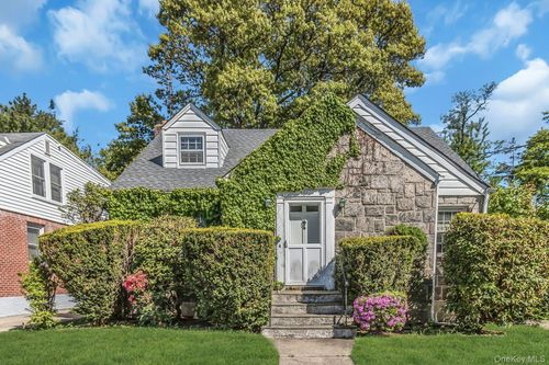 461 Madison Avenue, Hempstead, NY, 11552 | Card Image