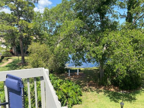 apt-202-654 Centre Ct Sw, Vero Beach, FL, 32962-5936 | Card Image