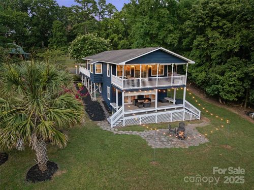335 Carroll Cv, Lake Wylie, SC, 29710-7069 | Card Image