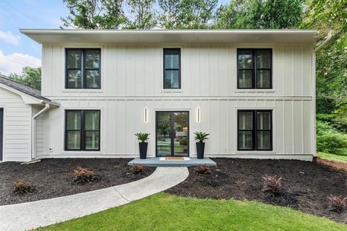 131 Indian Hills Ct, Marietta, GA, 30068-3970 | Card Image