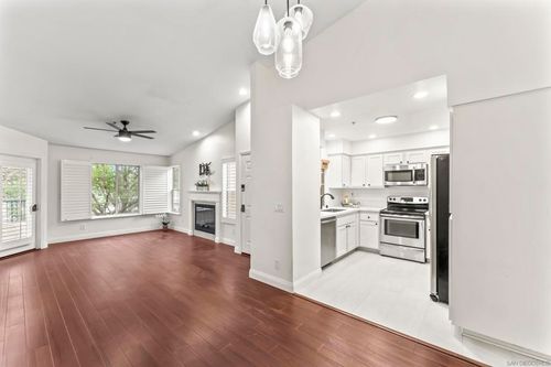 unit-166-18752 Caminito Cantilena, San Diego, CA, 92128-1049 | Card Image