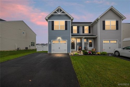 113 South Dr, West Seneca, NY, 14218-3688 | Card Image
