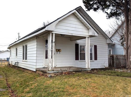 416 E Bradford St, Marion, IN, 46952-2835 | Card Image