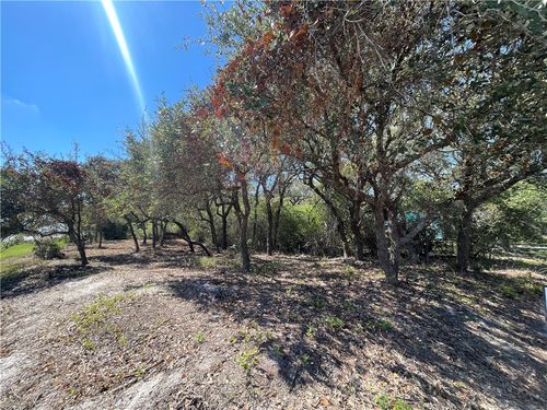 1901 Mallard Dr, Rockport, TX, 78382-6355 | Card Image