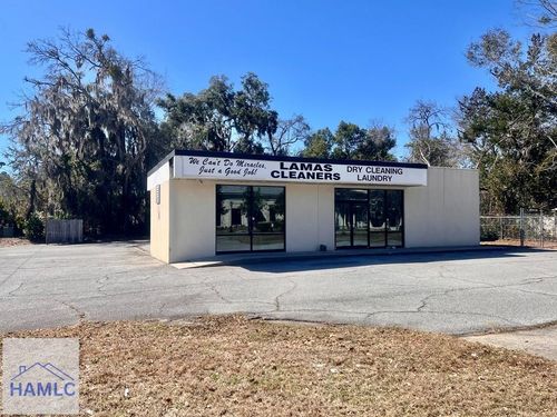 201 W Memorial Dr, Hinesville, GA, 31313-2515 | Card Image
