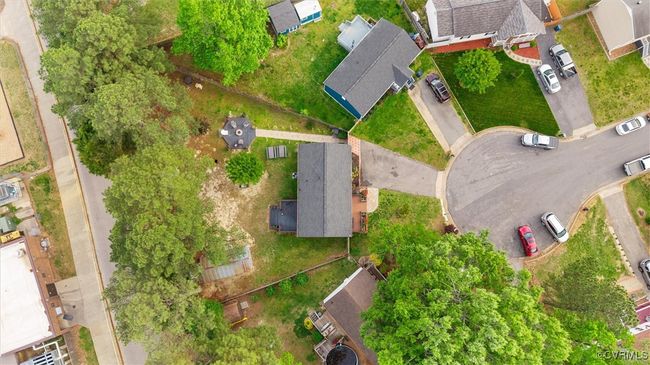 Birds eye view of property featuring a residential view | Image 40