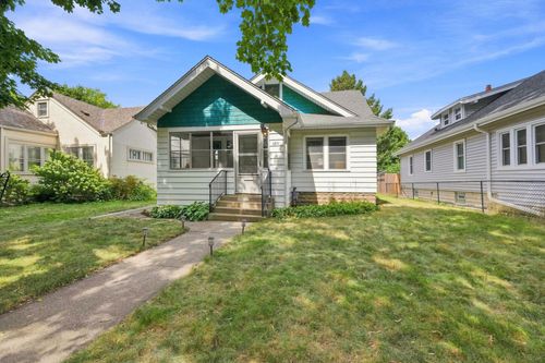 1211 Blair Ave, Saint Paul, MN, 55104-2004 | Card Image