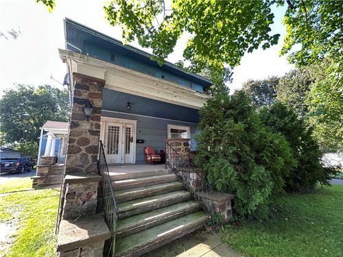 4 S Wayne St, Phelps, NY, 14532-1165 | Card Image