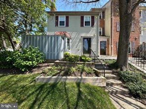 25-2950 Schubert Dr, SILVER SPRING, MD, 20904-6883 | Card Image