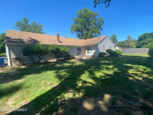 43 Dwight Dr, OCEAN, NJ, 07712-3624 | Card Image