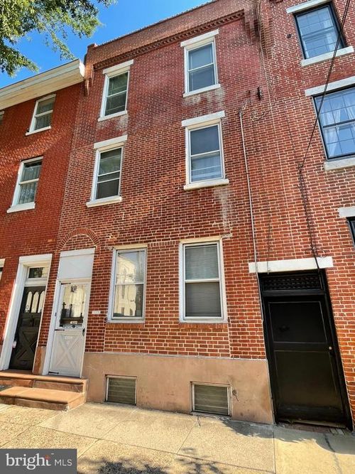 223 Fitzwater St, PHILADELPHIA, PA, 19147-3304 | Card Image