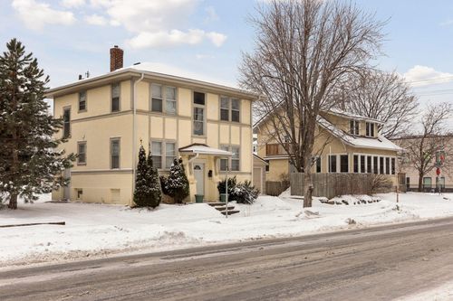 2801 Oakland Ave, Minneapolis, MN, 55407-1301 | Card Image