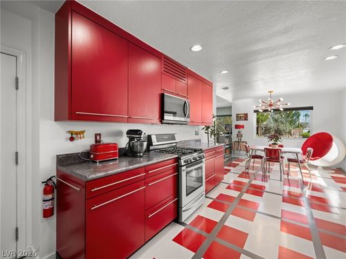 1800 Cochran St, Las Vegas, NV, 89104-3505 | Card Image