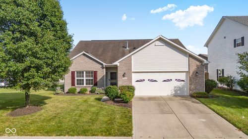15270 Atkinson Dr, Noblesville, IN, 46060-4788 | Card Image