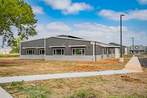 901 Tucker Way, Granbury, TX, 76048 | Card Image